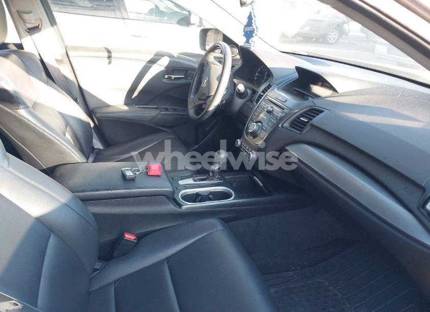 Photo 5 of 2017 Acura Rdx ACURAWATCH PLUS PACKAGE (VIN 5J8TB4H31HL019102)