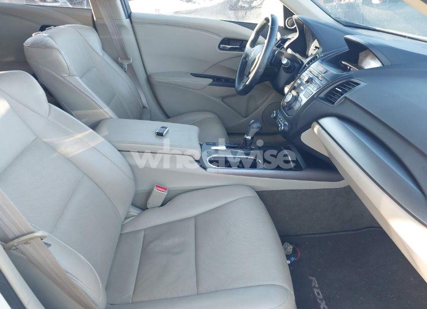 Photo 5 of 2014 Acura Rdx (VIN 5J8TB4H32EL011473)