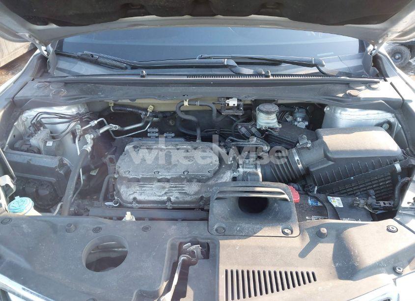 Photo 10 of 2015 Acura Rdx (VIN 5J8TB4H33FL025321)