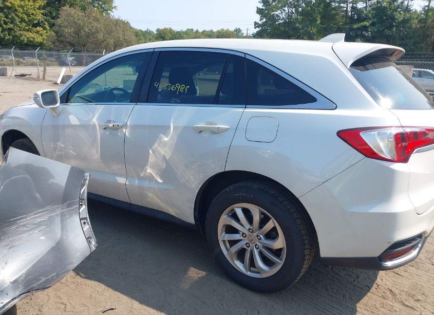 Photo 14 of 2017 Acura Rdx ACURAWATCH PLUS PACKAGE (VIN 5J8TB4H33HL026827)