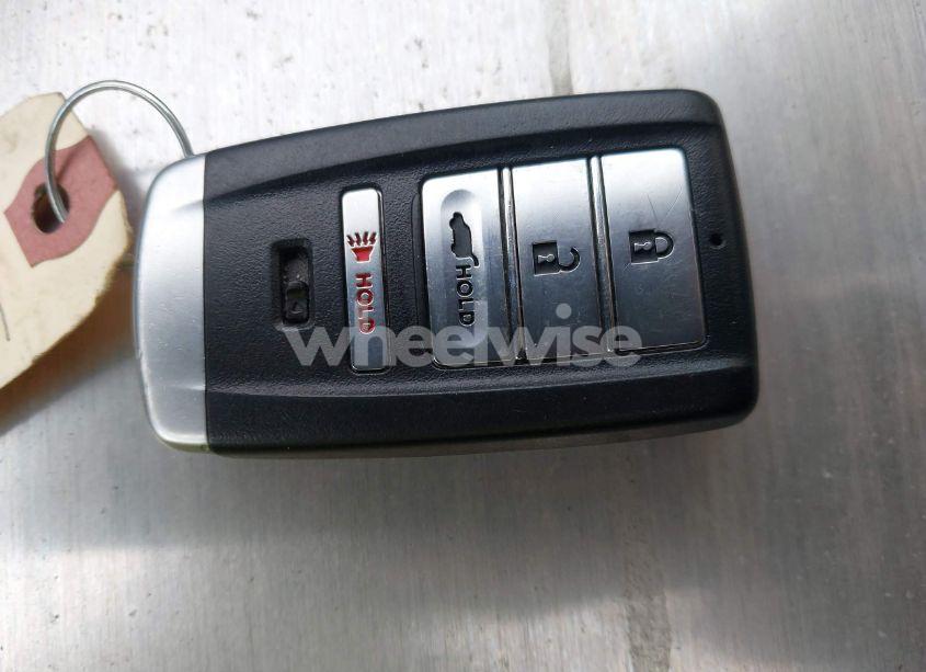 Photo 11 of 2016 Acura Rdx ACURAWATCH PLUS PACKAGE (VIN 5J8TB4H34GL007086)