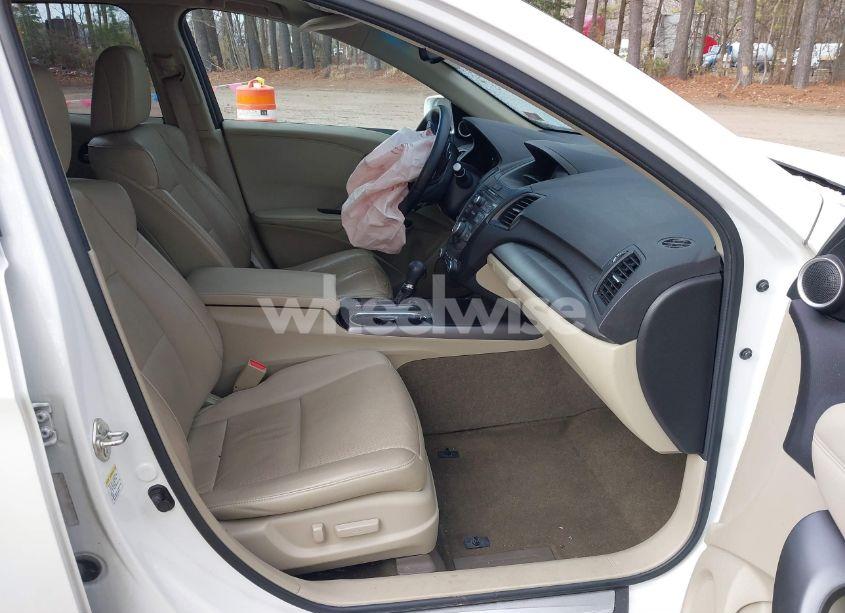 Photo 5 of 2015 Acura Rdx (VIN 5J8TB4H35FL006205)