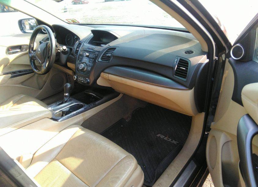 Photo 5 of 2015 Acura Rdx (VIN 5J8TB4H35FL007001)