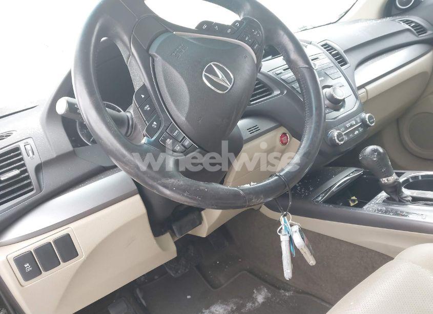 Photo 11 of 2015 Acura Rdx (VIN 5J8TB4H3XFL030676)