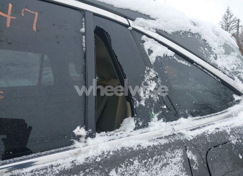 Photo 18 of 2015 Acura Rdx (VIN 5J8TB4H3XFL030676)