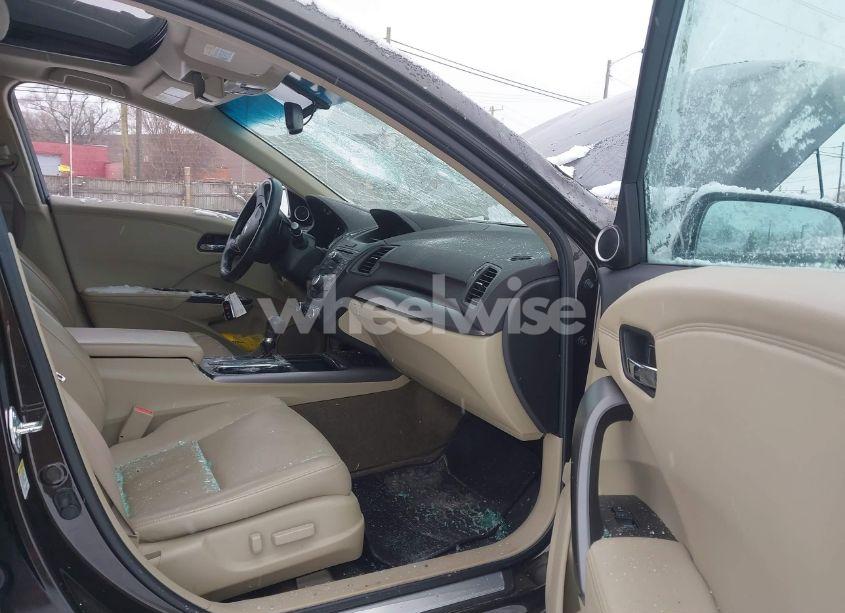 Photo 5 of 2015 Acura Rdx (VIN 5J8TB4H3XFL030676)