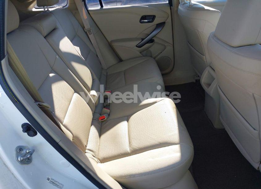 Photo 8 of 2014 Acura Rdx (VIN 5J8TB4H53EL003206)