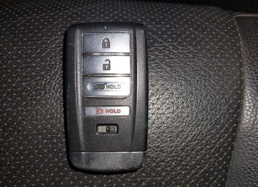 Photo 11 of 2017 Acura Rdx TECHNOLOGY ACURAWATCH PLUS PACKAGES/W/TECHNOLOGY PACKAGE (VIN 5J8TB4H56HL005696)