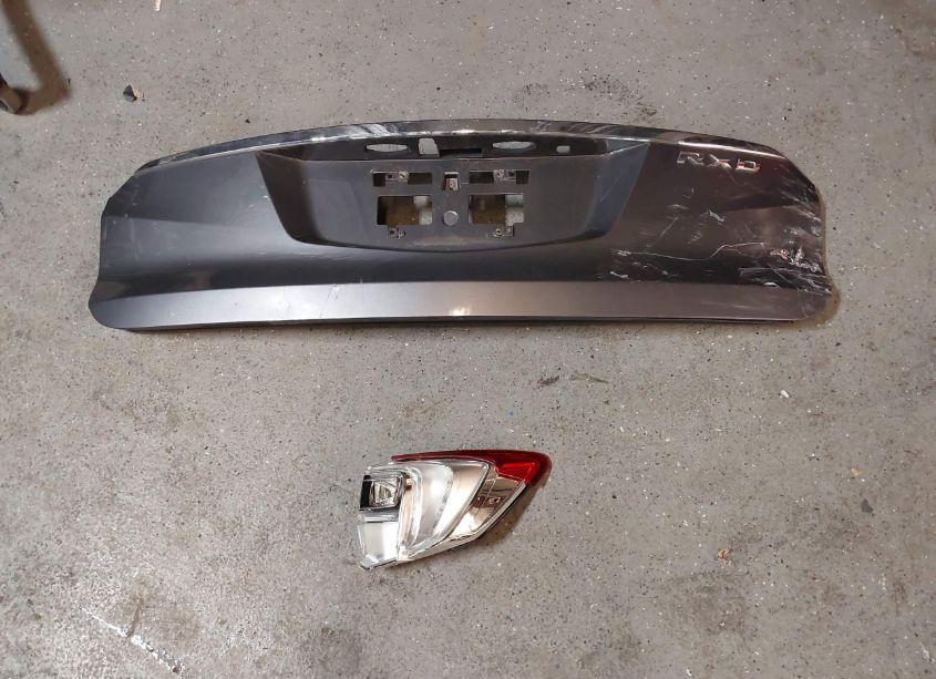 Photo 12 of 2017 Acura Rdx TECHNOLOGY ACURAWATCH PLUS PACKAGES/W/TECHNOLOGY PACKAGE (VIN 5J8TB4H56HL005696)