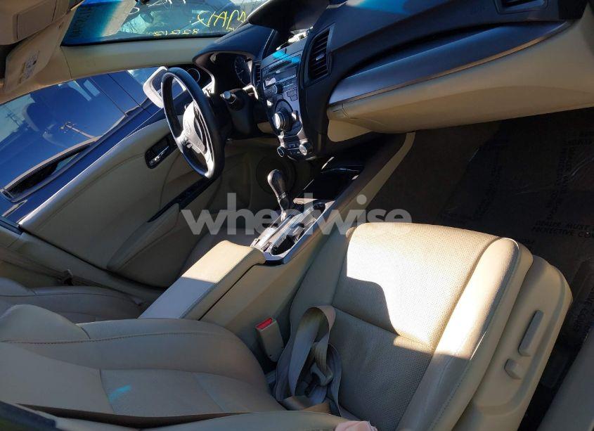 Photo 5 of 2015 Acura Rdx (VIN 5J8TB4H59FL000280)