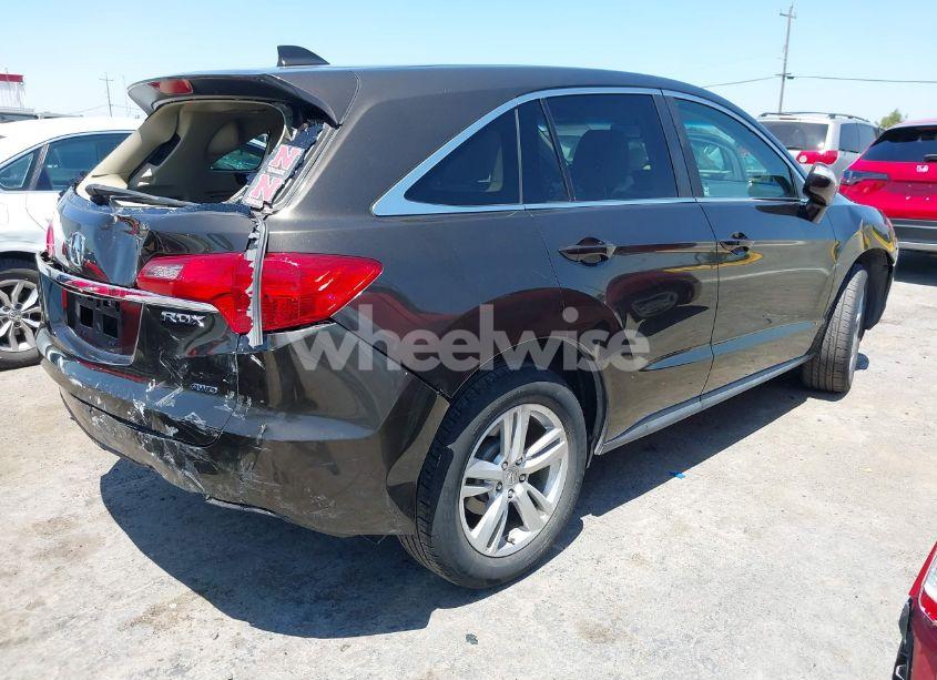Photo 4 of 2014 Acura Rdx (VIN 5J8TB4H5XEL009732)