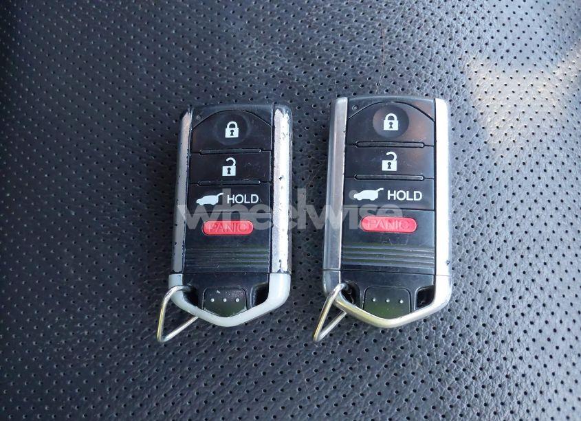 Photo 11 of 2015 Acura Rdx (VIN 5J8TB4H5XFL030579)