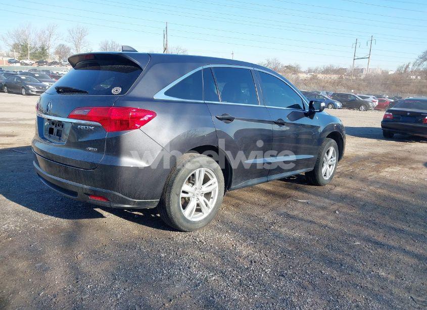 Photo 4 of 2015 Acura Rdx (VIN 5J8TB4H5XFL030579)