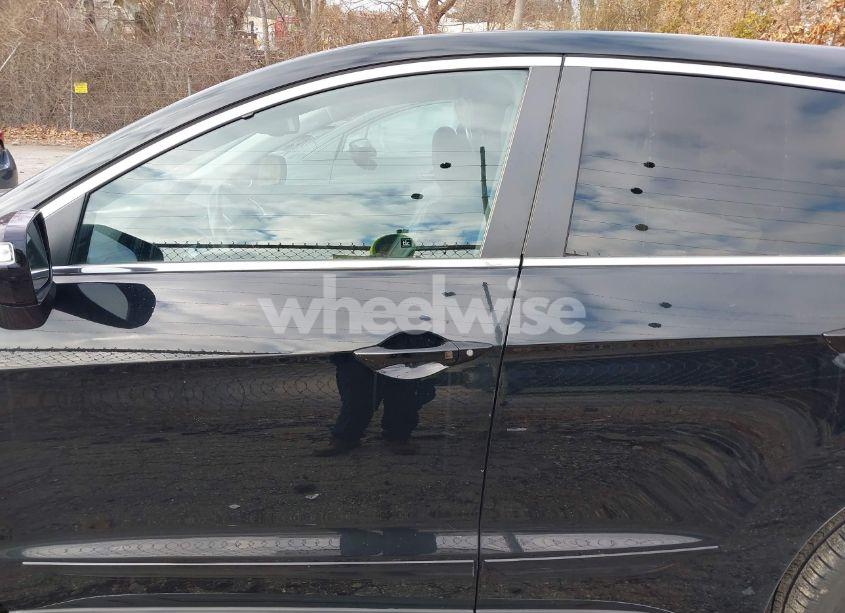 Photo 14 of 2017 Acura Rdx ADVANCE PACKAGE (VIN 5J8TB4H71HL008085)