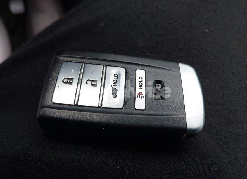 Photo 11 of 2017 Acura Rdx ADVANCE PACKAGE (VIN 5J8TB4H79HL025135)