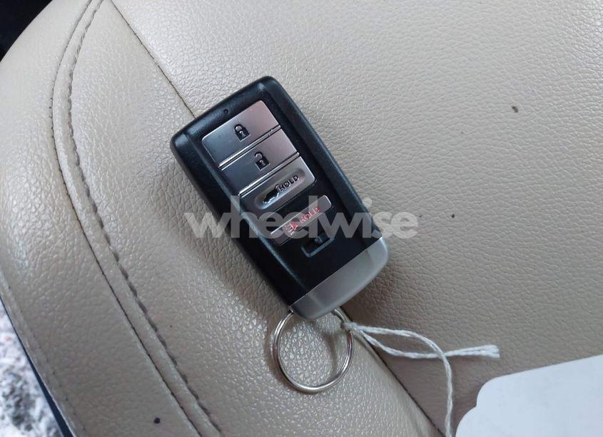 Photo 11 of 2019 Acura Rdx STANDARD (VIN 5J8TC1H30KL024651)