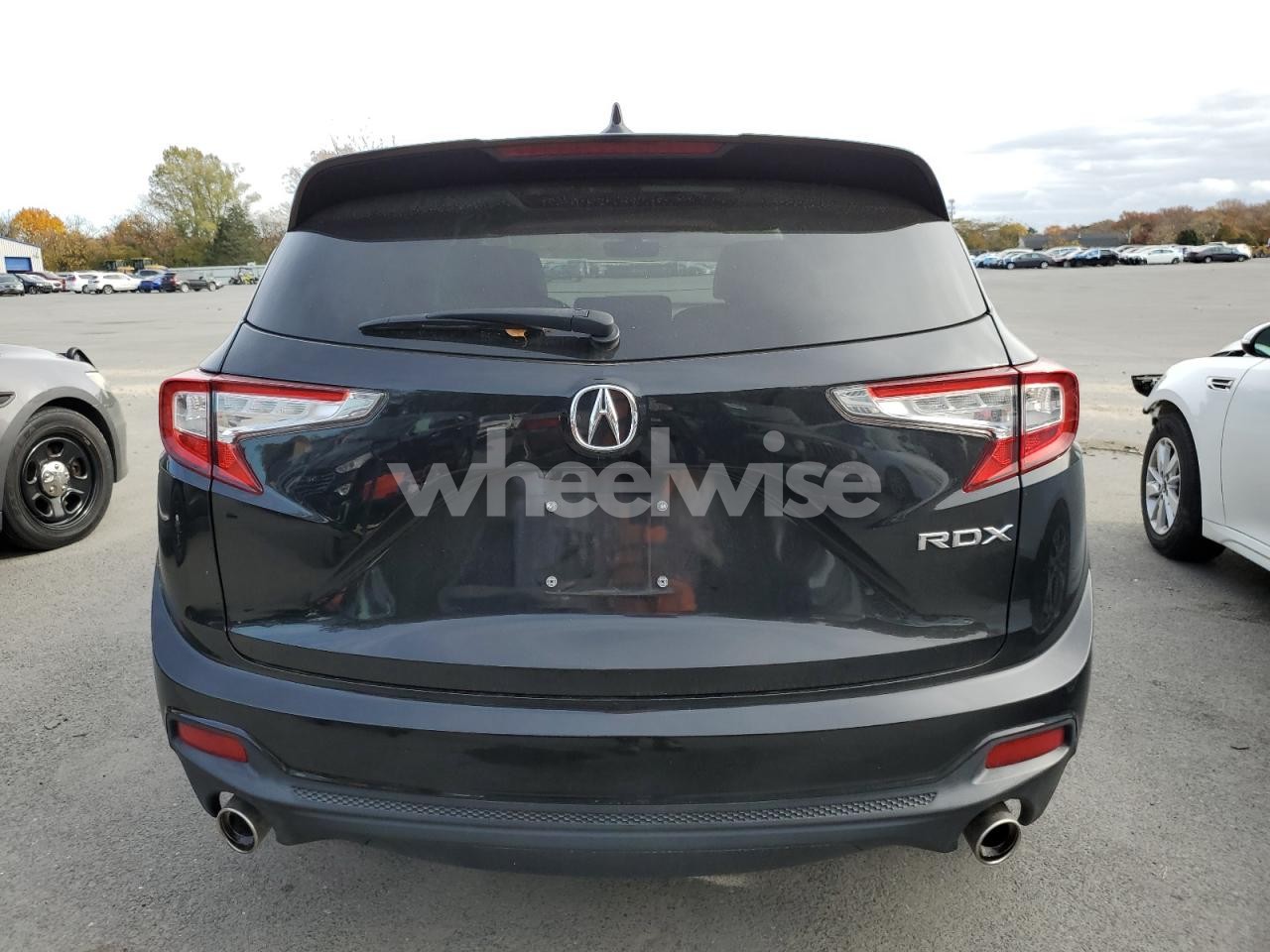 Photo 6 of 2019 ACURA RDX (VIN 5J8TC1H31KL024304)