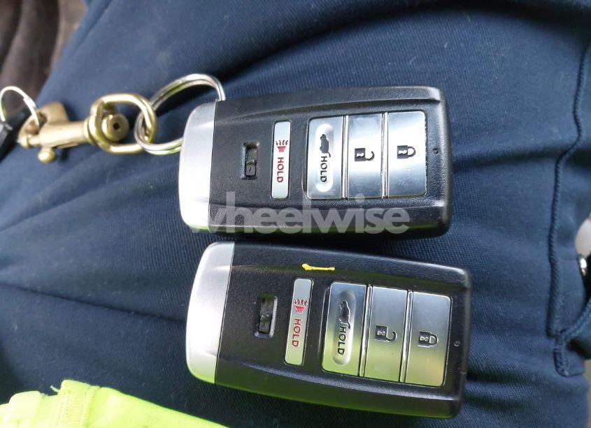 Photo 11 of 2019 Acura Rdx STANDARD (VIN 5J8TC2H32KL012782)