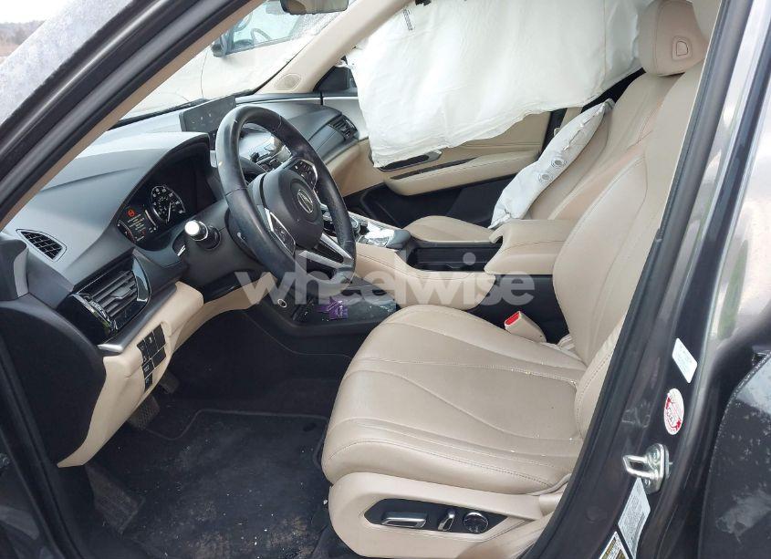 Photo 5 of 2019 Acura Rdx STANDARD (VIN 5J8TC2H32KL012782)