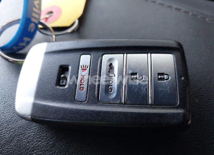 Photo 11 of 2019 Acura Rdx STANDARD (VIN 5J8TC2H37KL035443)