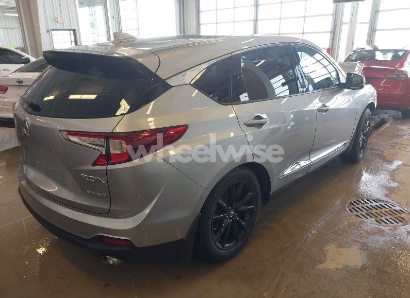 Photo 4 of 2019 Acura Rdx STANDARD (VIN 5J8TC2H38KL028064)