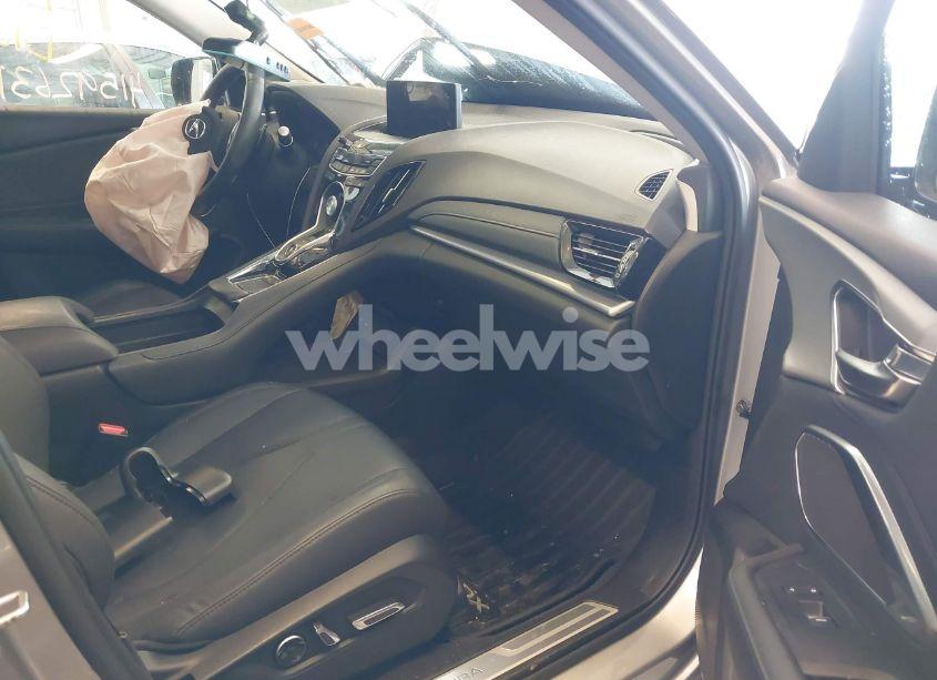 Photo 5 of 2019 Acura Rdx STANDARD (VIN 5J8TC2H38KL028064)