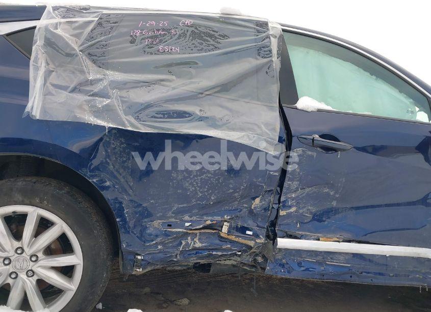 Photo 6 of 2021 Acura Rdx STANDARD (VIN 5J8TC2H39ML001975)