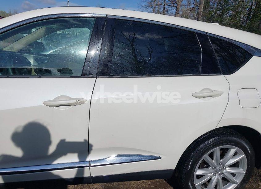 Photo 14 of 2019 Acura Rdx STANDARD (VIN 5J8TC2H3XKL038353)