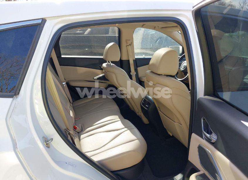 Photo 8 of 2019 Acura Rdx STANDARD (VIN 5J8TC2H3XKL038353)