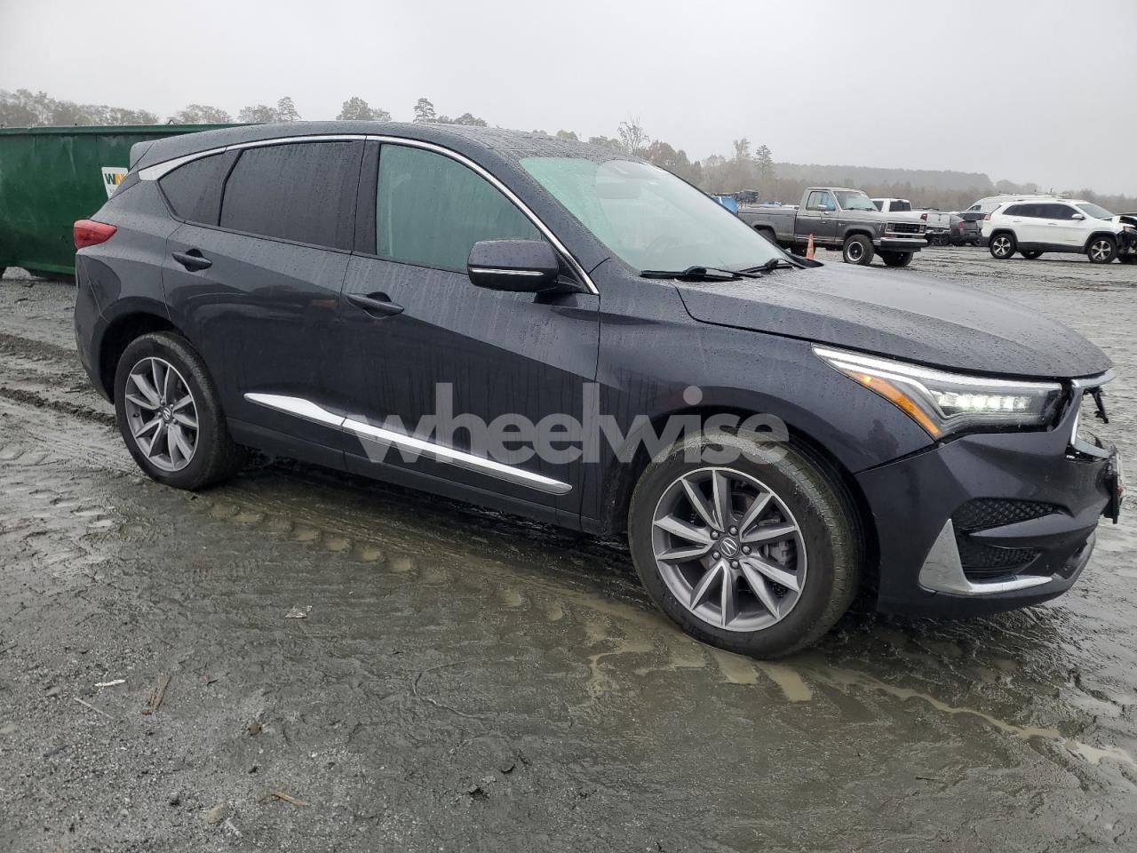Photo 4 of 2020 ACURA RDX TECHNOLOGY (VIN 5J8TC2H50LL023881)