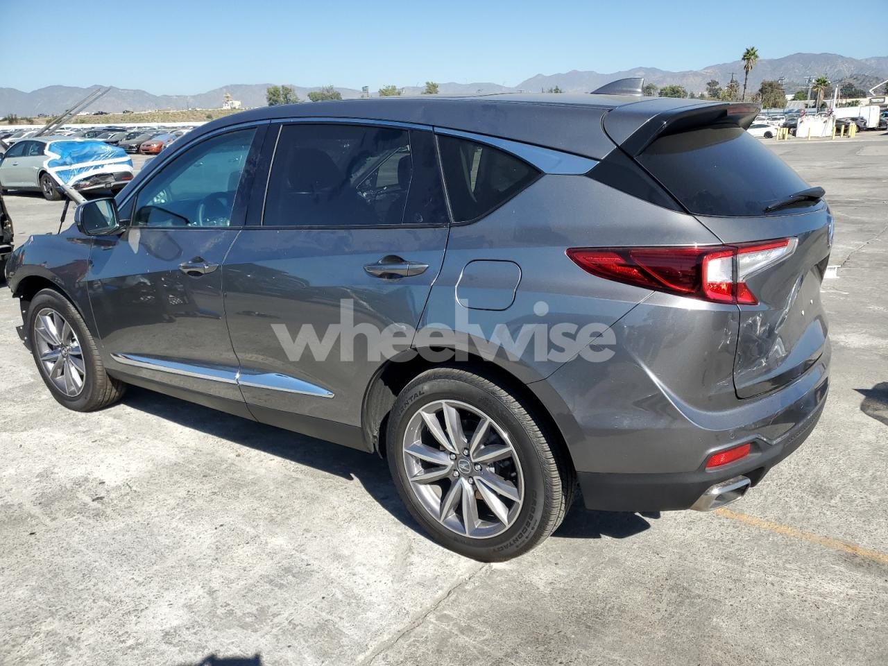 Photo 2 of 2024 ACURA RDX TECHNOLOGY (VIN 5J8TC2H54RL005778)