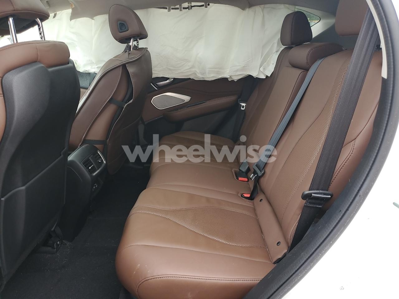 Photo 11 of 2020 ACURA RDX TECHNOLOGY (VIN 5J8TC2H59LL029758)