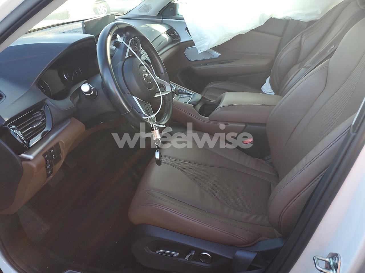 Photo 7 of 2020 ACURA RDX TECHNOLOGY (VIN 5J8TC2H59LL029758)