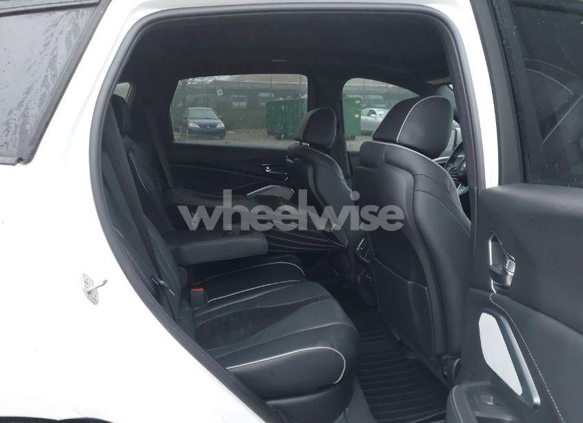 Photo 8 of 2019 Acura Rdx A-SPEC PACKAGE (VIN 5J8TC2H60KL001127)