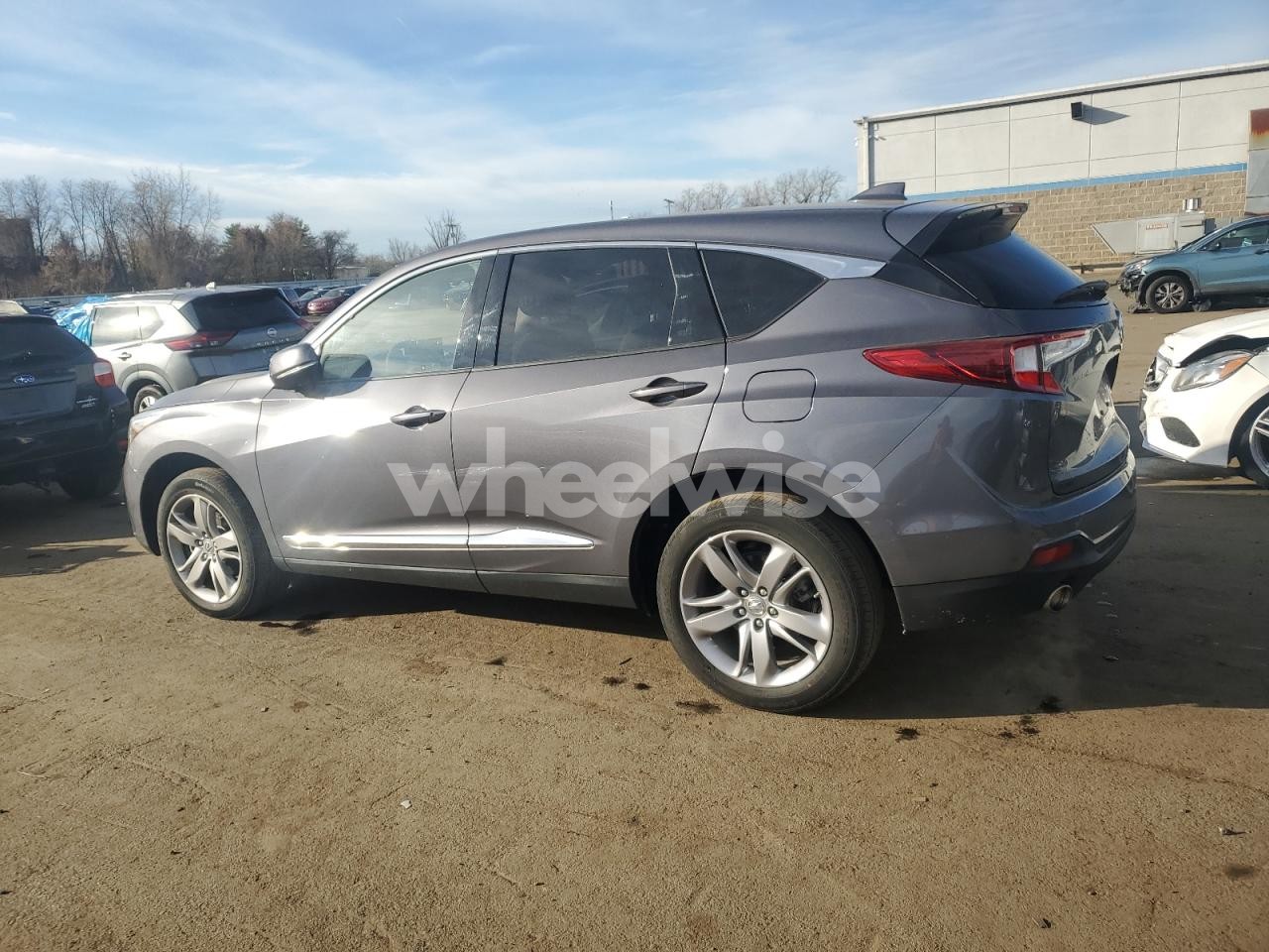 Photo 2 of 2021 ACURA RDX ADVANCE N/A (VIN 5J8TC2H71ML032091)