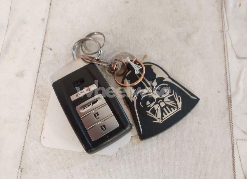 Photo 11 of 2019 Acura Rdx ADVANCE PACKAGE (VIN 5J8TC2H72KL016172)