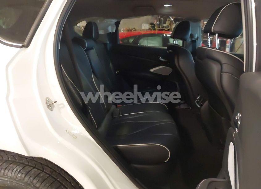 Photo 8 of 2019 Acura Rdx ADVANCE PACKAGE (VIN 5J8TC2H72KL016172)