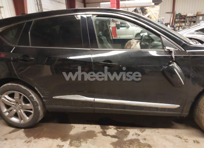 Photo 13 of 2019 Acura Rdx ADVANCE PACKAGE (VIN 5J8TC2H72KL031304)