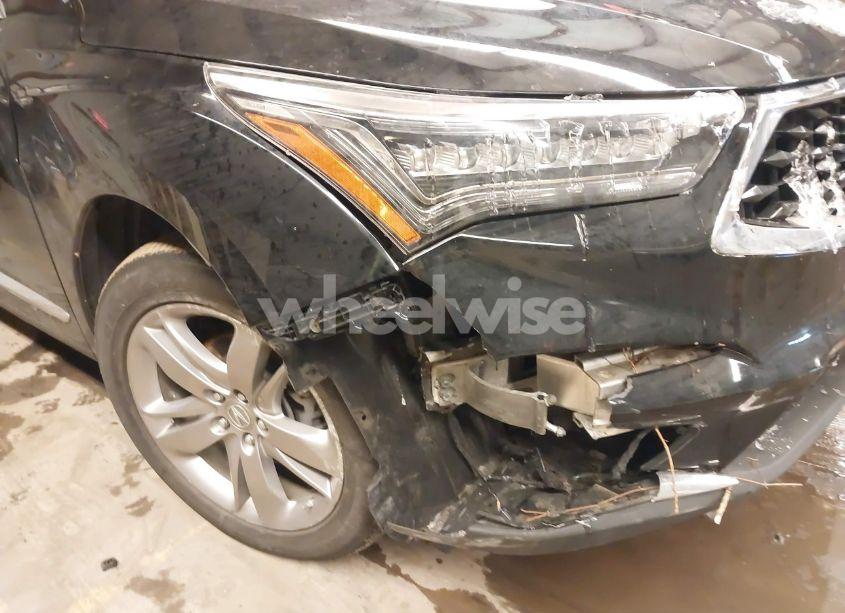 Photo 6 of 2019 Acura Rdx ADVANCE PACKAGE (VIN 5J8TC2H72KL031304)