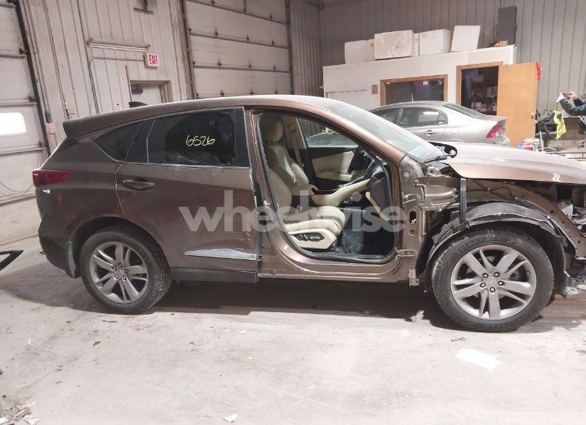 Photo 13 of 2019 Acura Rdx ADVANCE PACKAGE (VIN 5J8TC2H73KL006086)