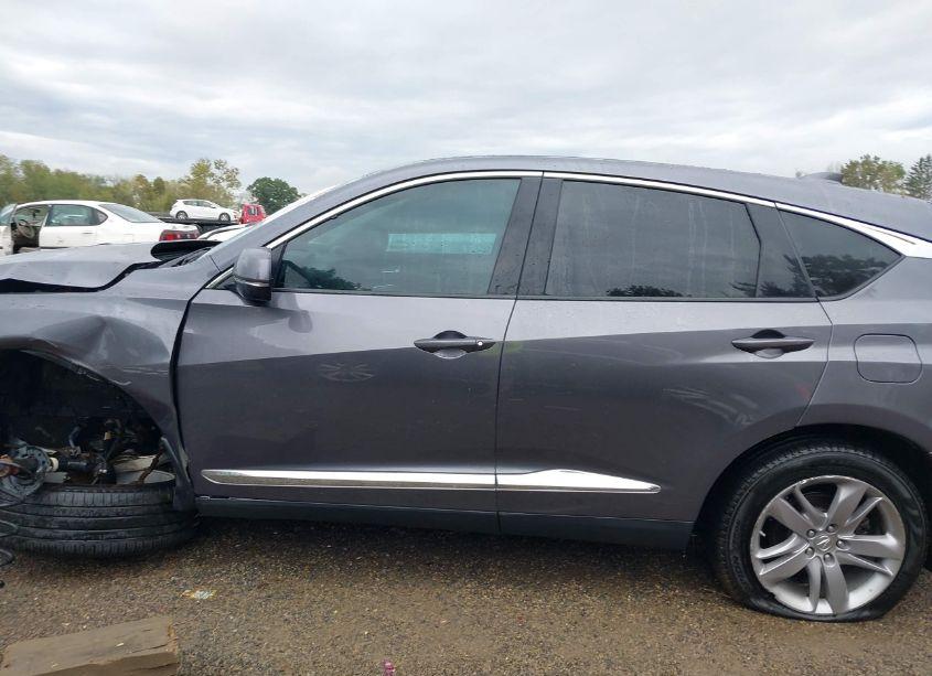 Photo 14 of 2019 Acura Rdx ADVANCE PACKAGE (VIN 5J8TC2H74KL014651)