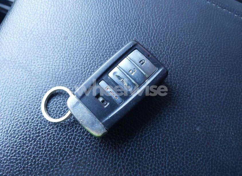 Photo 11 of 2018 Acura Mdx (VIN 5J8YD3H31JL008083)