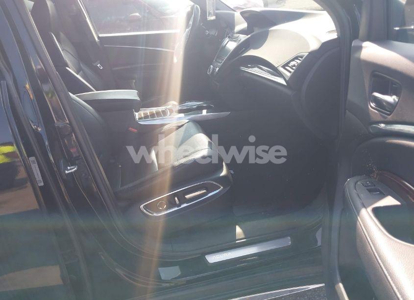 Photo 5 of 2019 Acura Mdx STANDARD (VIN 5J8YD3H31KL010630)