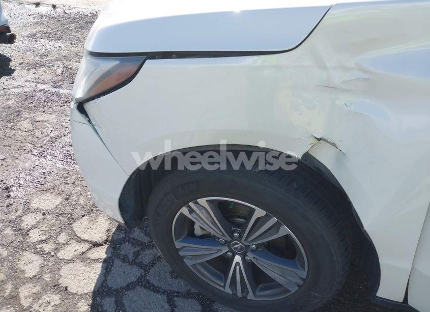 Photo 6 of 2017 Acura Mdx (VIN 5J8YD3H32HL000231)