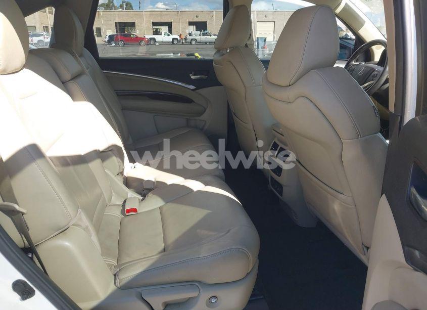 Photo 8 of 2017 Acura Mdx (VIN 5J8YD3H32HL000231)