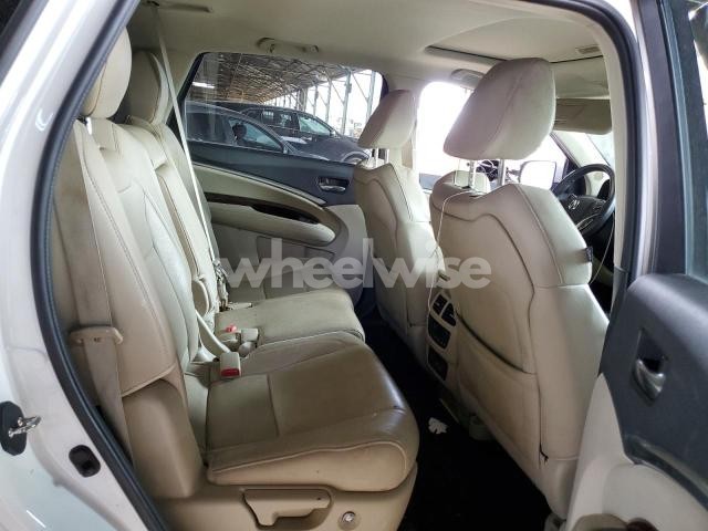 Photo 3 of 2018 ACURA MDX (VIN 5J8YD3H37JL007276)