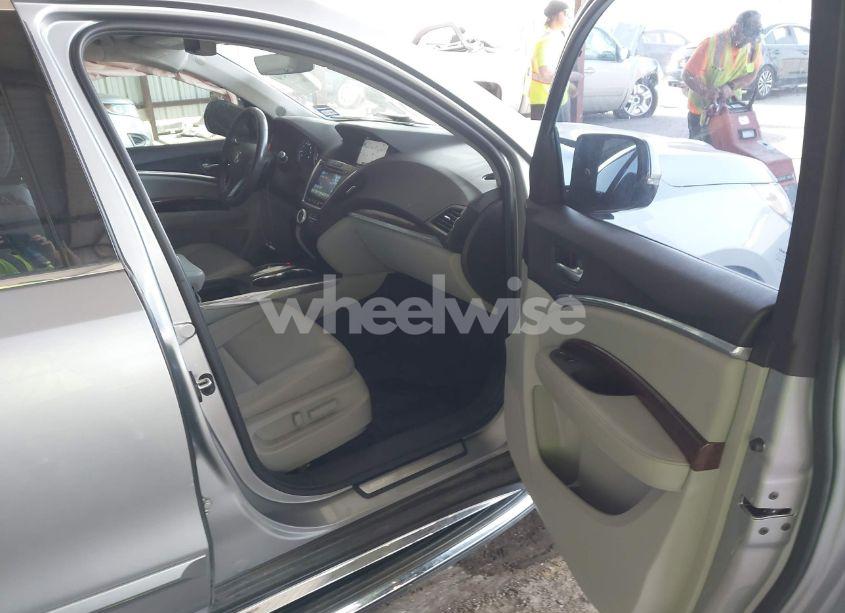 Photo 5 of 2018 Acura Mdx TECHNOLOGY PACKAGE ACURAWATCH PLUS PKG (VIN 5J8YD3H54JL005499)