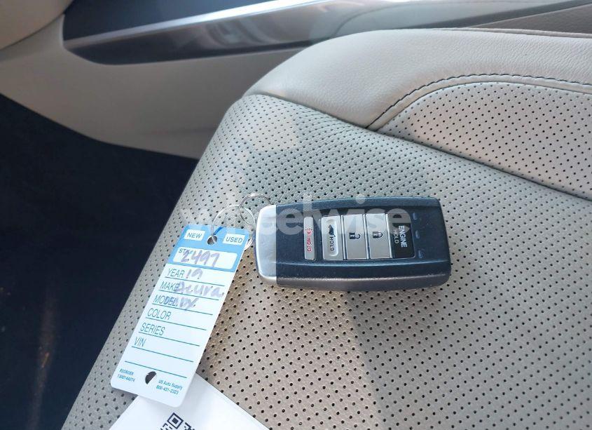 Photo 11 of 2019 Acura Mdx TECH PKG (VIN 5J8YD3H58KL009251)