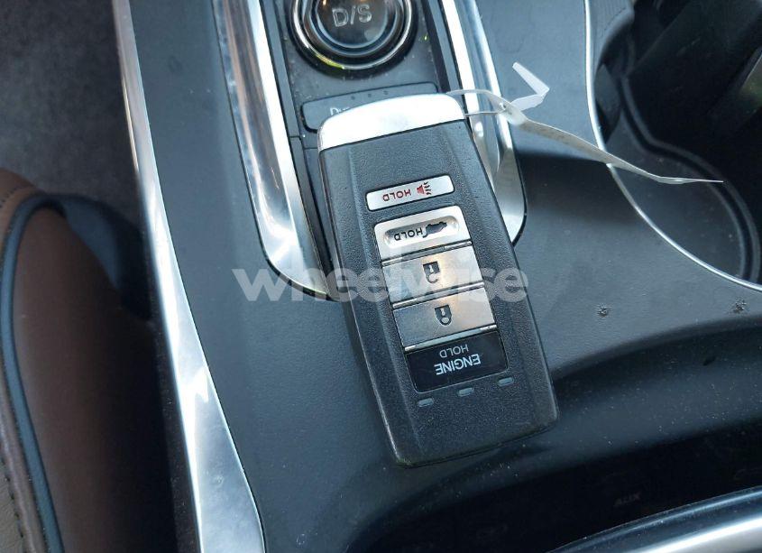 Photo 11 of 2018 Acura Mdx ADVANCE PACKAGE (VIN 5J8YD3H85JL010527)