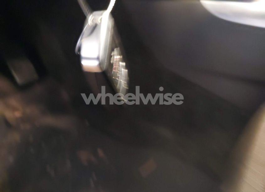 Photo 11 of 2019 Acura Mdx STANDARD (VIN 5J8YD4H30KL004260)